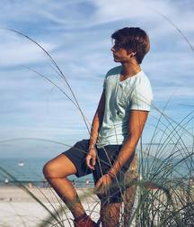 Boy wonders 5dc9a35a1b6ca.jpg