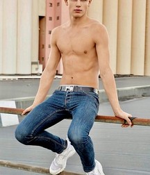 Twinks and jocks 11 5dc9c814658db.jpg