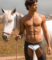 Amazing boy beauties 2 5dcafac8c03c6.jpg