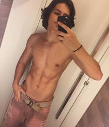 Amazing boy beauties 2 5dcafbaf7b1e7.jpg