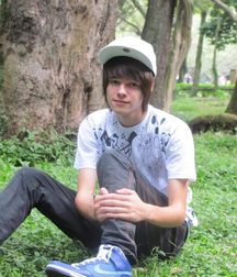 Twinks 204 5dcaff02d045e.jpg