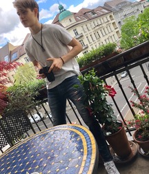 Twinks 205 5dcc4c99d4dd0.jpg