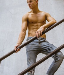 Handsome beauties 2 5dcc6a6ee1d65.jpg