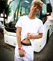 Twink mix 5 5dcc9847356d6.jpg