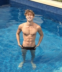 Amazing college boys 5dccaad8a9fd8.jpg