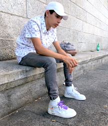 Twinks in sneakers 5dcee1c8e5951.jpg