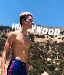 Twinks 206 5dcee61b5571d.jpg