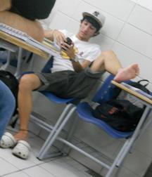 Serve your boy master 5dcf0bd10061c.jpg