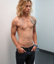 Twinks and hotties 10 5dcf2d336b393.jpg