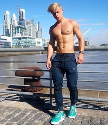 Delicious twinks 5dcf310f74e7d.jpg