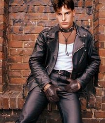 Leatherguys 5dcf9ed9c3e4d.jpg