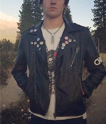 Leatherguys 5dcf9ef1c15e7.jpg