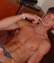 Twinks and models 5dcfd5377b6fe.jpg