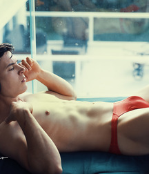 World of beautiful youth 5dd0851c7c81b.jpg