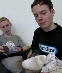 Extra smelly 5dd161588c7b1.png