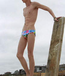 Amazing boys and bodies 5dd30fa482166.jpg
