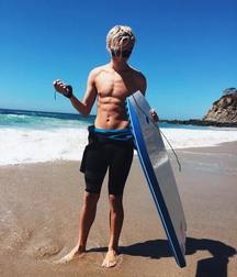 Beach boys  5dd3163d65949.jpg
