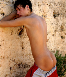 Andre 5dd340b371437.jpg