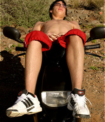 Andre 5dd340e52fb4c.jpg