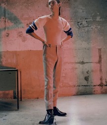 Model boys in boots 5dd5b43b458c2.jpg