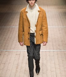 Model boys in boots 5dd5b448711bc.jpg