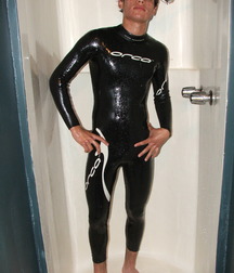 Biker and fetish boys 5dd5b7c02182e.jpg