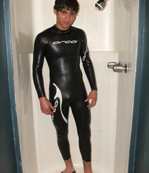 Biker and fetish boys 5dd5b7c86ed52.jpg