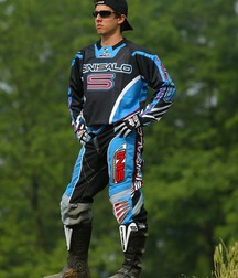 Biker and fetish boys 5dd5b7f498351.jpg