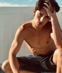 Shirtless twinks 5dd81b16c0ca2.jpg