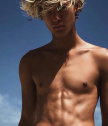 Shirtless twinks 5dd81b1b408f2.jpg