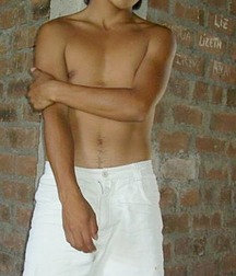 Shirtless twinks 5dd81b528fddf.jpg