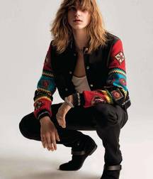 Web mix 19 5dd8351f4827e.jpg