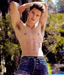 Boy beauties 15 5dd83638035e4.jpg