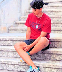 Boy beauties 15 5dd83674725e4.jpg