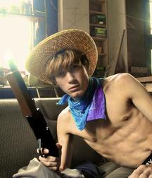 Eyecatching boys 5dd83b13bad4e.jpg
