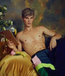 Beauties and heros 5dd83ce7f1e26.jpg