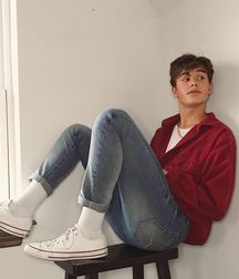 Sneaker boys 12 5dd87b7d4ec6a.jpg