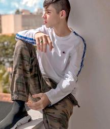 Sneaker boys 12 5dd87b84794ce.jpg