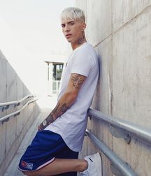 Sneaker boys 12 5dd87bccd7492.jpg