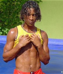 Edmilson @ pool and sea