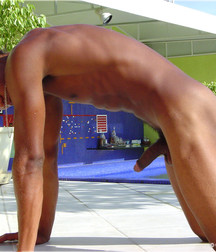 Edmilson @ pool and sea 5dd891a0a4a73.jpg