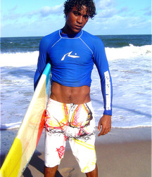 Edmilson @ pool and sea 5dd891db7a6f4.jpg
