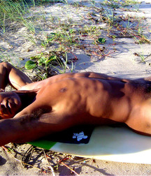 Edmilson @ pool and sea 5dd8922f29223.jpg