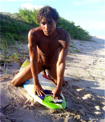 Edmilson @ pool and sea 5dd89264287cf.jpg