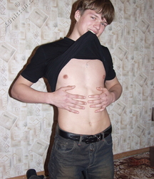 Cute Andrew 5dd93d40daa56.jpg