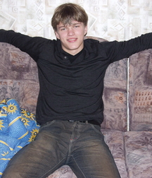 Cute Andrew 5dd93f2ab2120.jpg