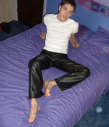 Teen boys so beautiful 2 5dda9ebd7b489.jpg