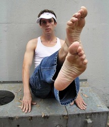 Soles for to lick 5ddaa5916edb3.jpg