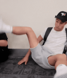 Well known 5ddad3fc94625.gif