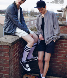 Boys lovin cons 5ddbebaa1d03b.jpg